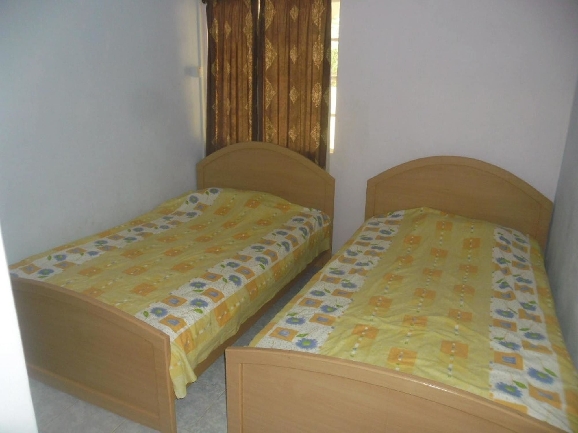 Villa With 6 Bedrooms In Pereybere, With Wonderful Mountain View, Priv Grand Baie Exterior photo