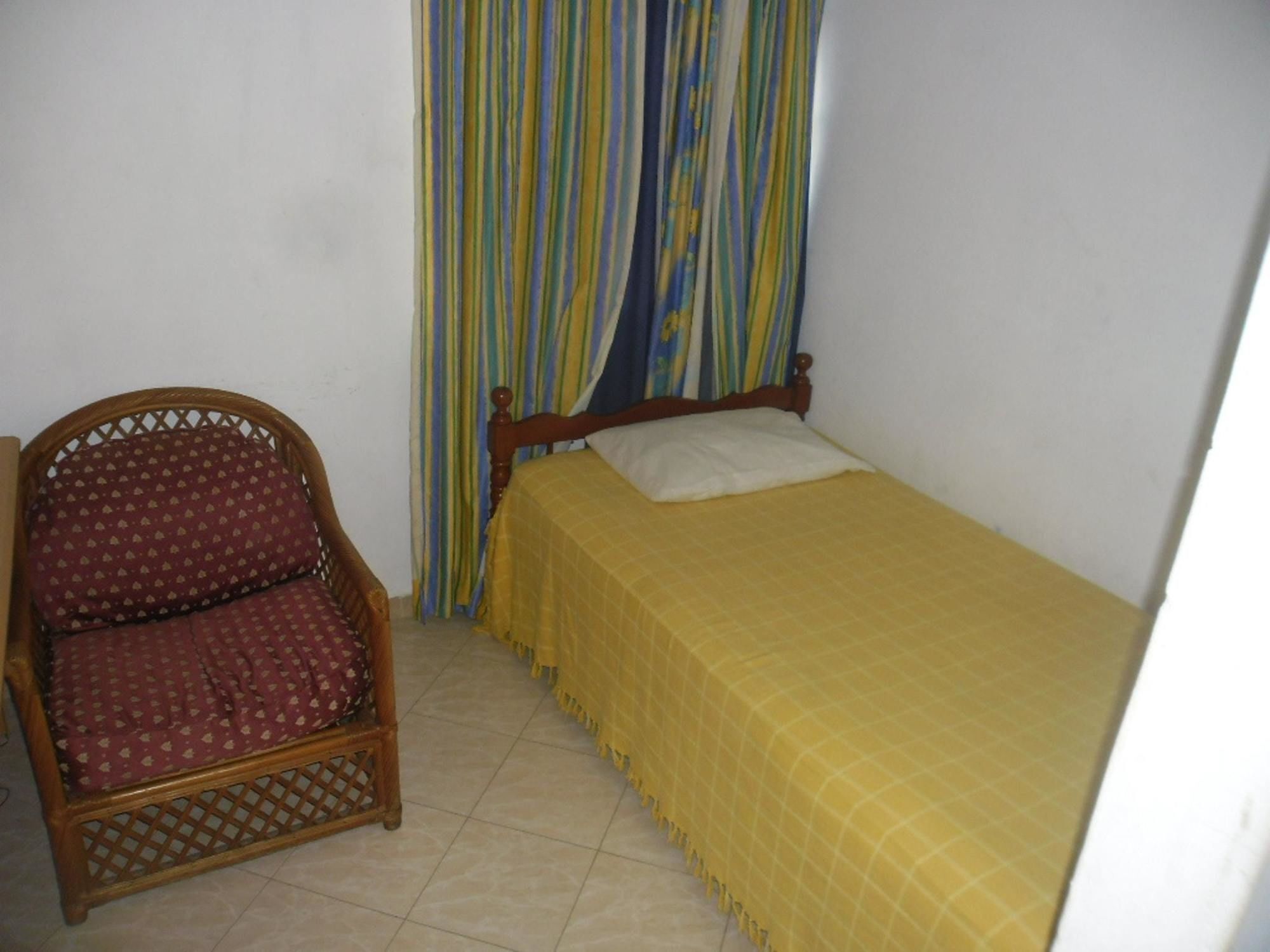 Villa With 6 Bedrooms In Pereybere, With Wonderful Mountain View, Priv Grand Baie Exterior photo